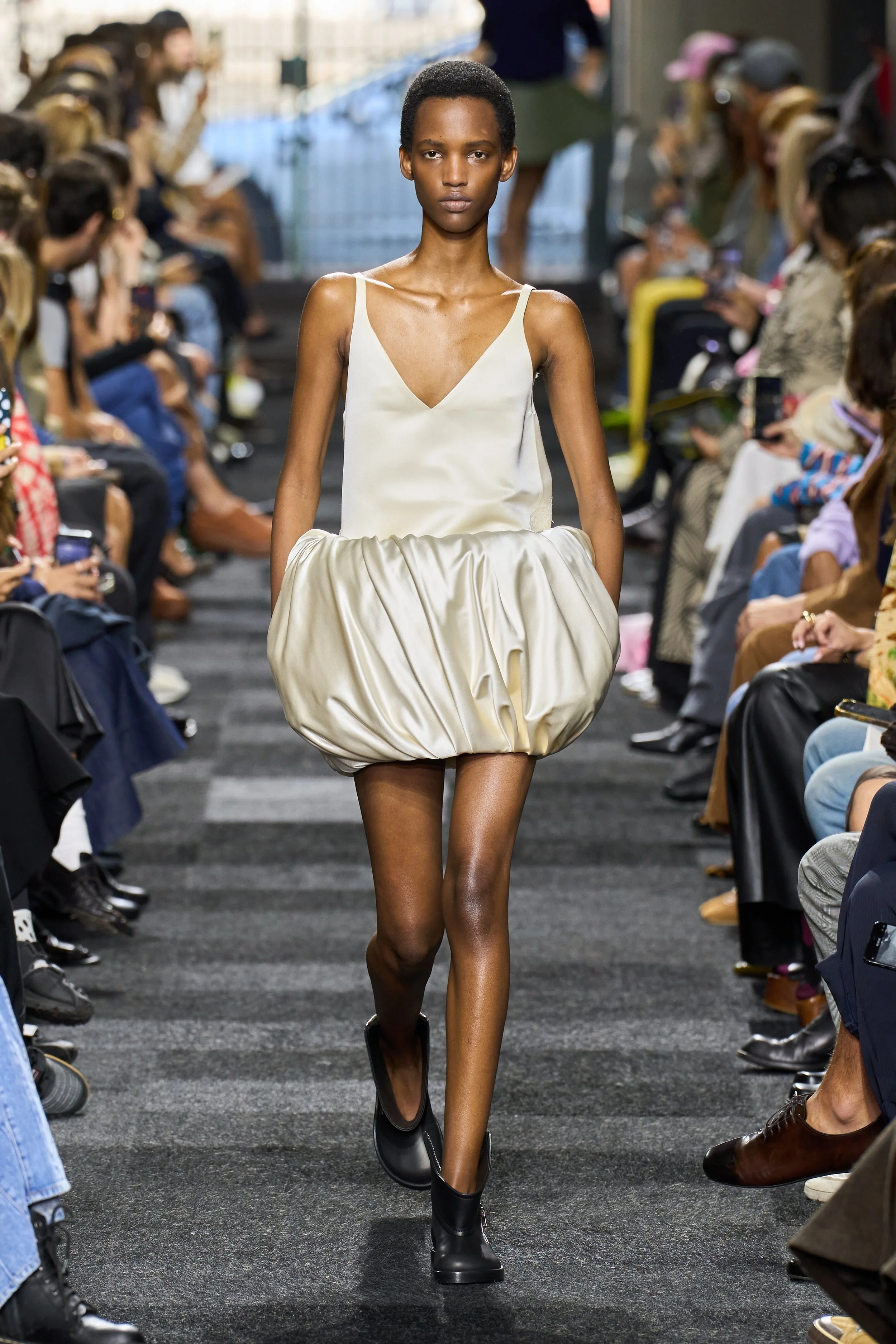 JW ANDERSON SS25 —